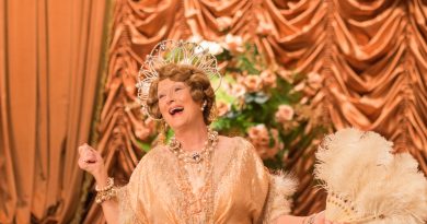 A Moment with Meryl | Hugh Grant A Moment with Meryl | Hugh Grant